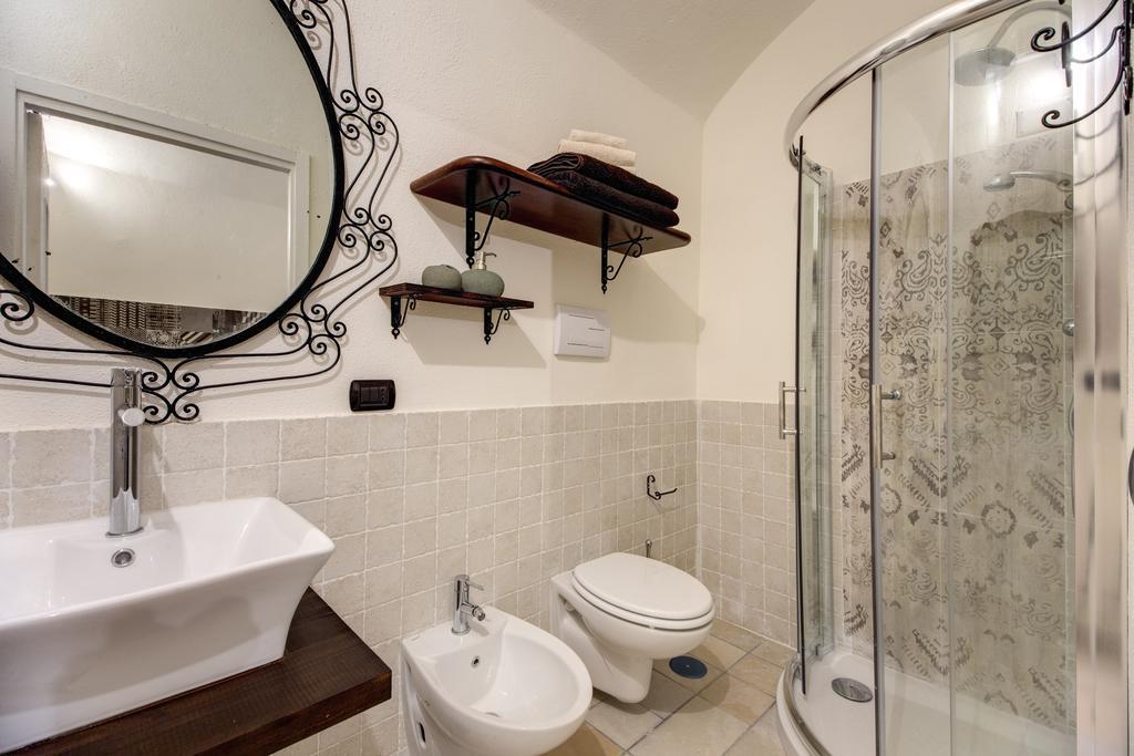 Vico Street Apartment Наполи Стая снимка