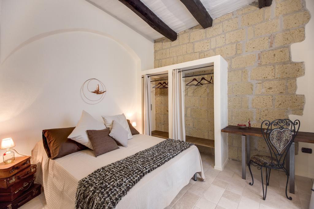 Vico Street Apartment Наполи Стая снимка